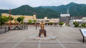 難読駅名　鬼怒川温泉駅