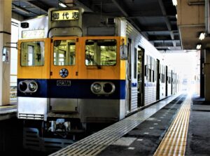 御代志駅　難読駅名